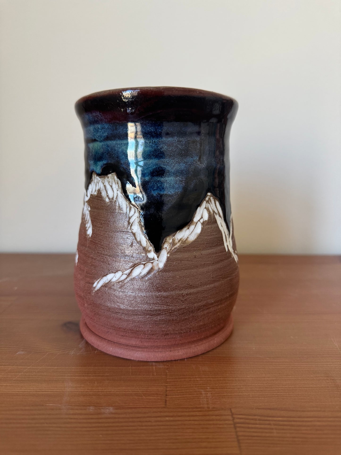Night Sky Mountain Mug – Red Clay | 20oz